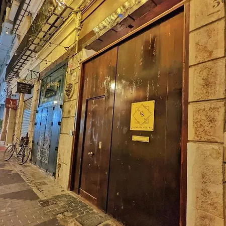 Hotel Catalina Valenza