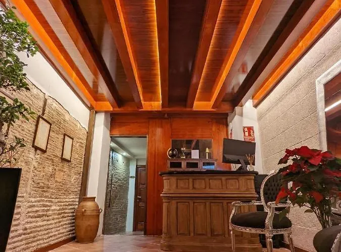 Catalina Отель 3*